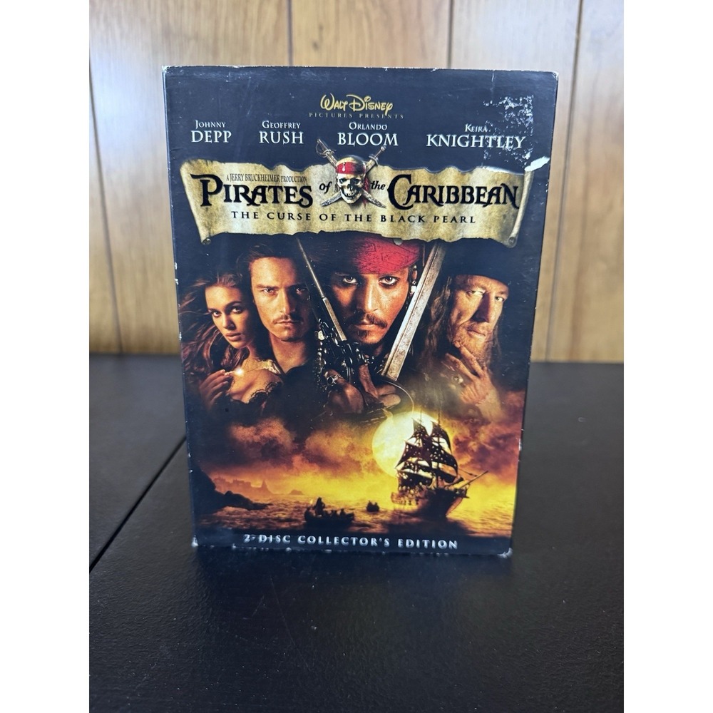 Pirates of the Caribbean: The Curse of the Black Pearl (2003). 2 Disc Collector'